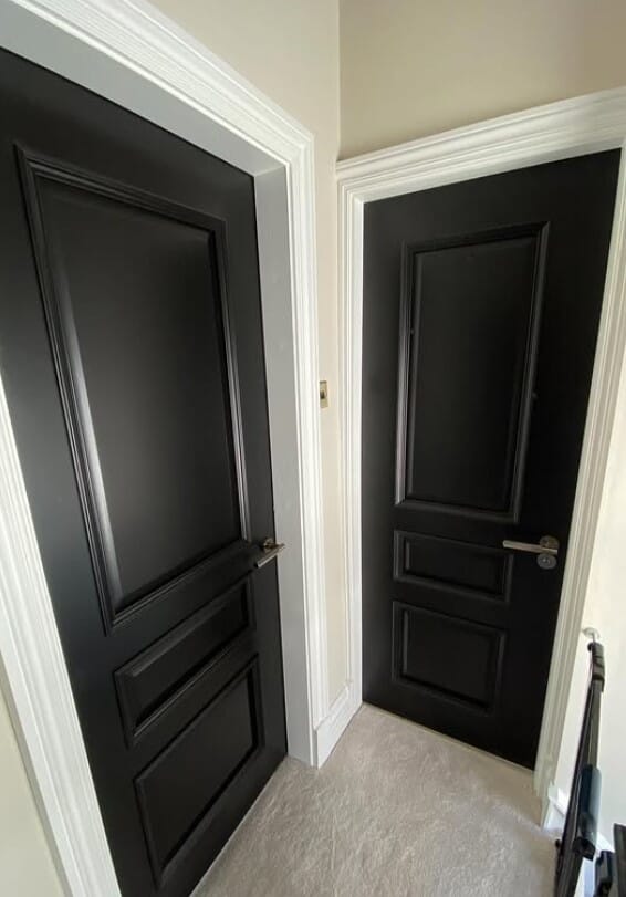 838x1981x44mm (33") Kent Black - Prefinished Internal Doors